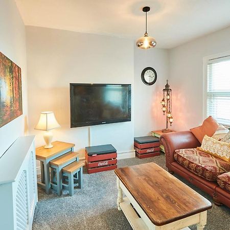 Host & Stay - Seas The Day Saltburn-by-the-Sea Exteriör bild